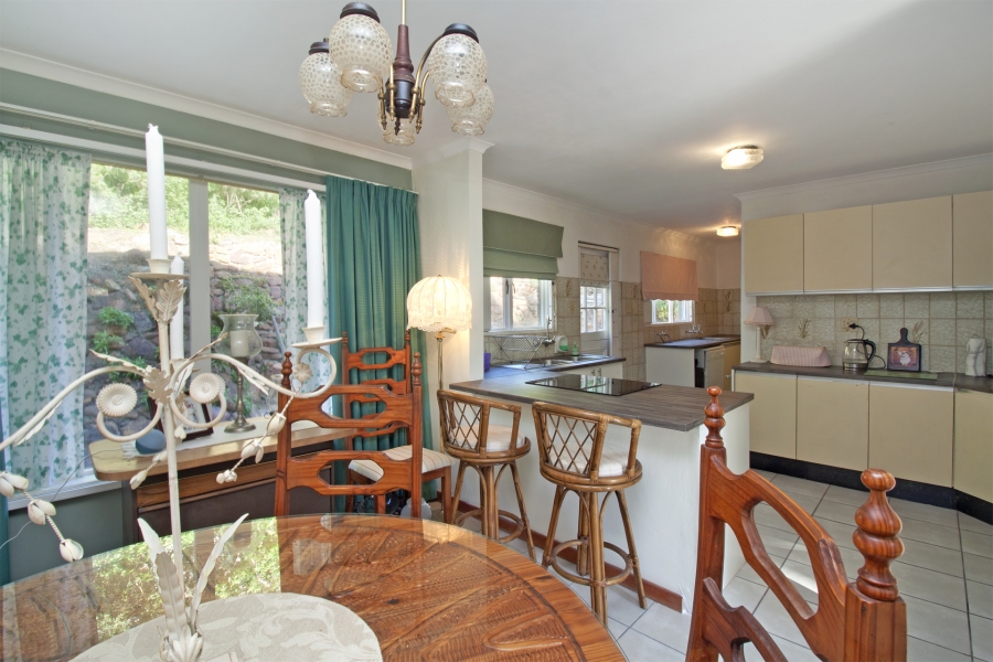 To Let 3 Bedroom Property for Rent in Glencairn Western Cape